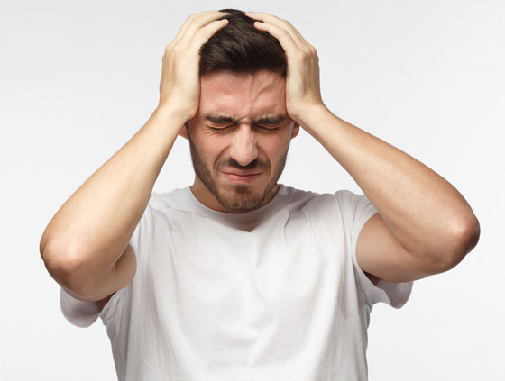 سبب الغثيان وزيادة حدة الآلام.. ما علاقة الصداع النصفي بفرط حاسة الشم؟ صورة رقم 3