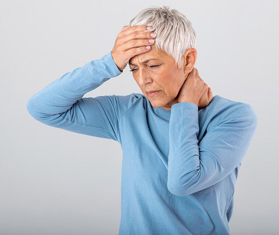 سبب الغثيان وزيادة حدة الآلام.. ما علاقة الصداع النصفي بفرط حاسة الشم؟ صورة رقم 6