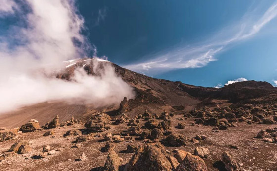 مسارات رائعة حول العالم.. ينصح بالمشي فيها مسافات طويلة صورة رقم 8