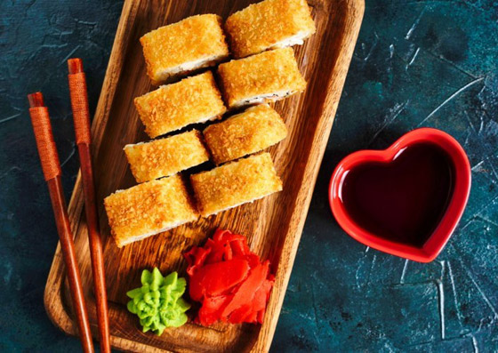 إليكم طريقة تحضير رولات التوست بالتونة الخفيفة والشهية صورة رقم 1