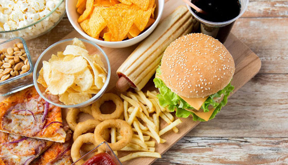 منها الزبادي اليوناني.. أطعمة فعّالة في التخلص من الكرش صورة رقم 4