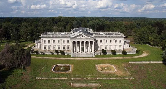 8 قصور ومنازل فاخرة لا يرغب أحد بشرائها وإن كانت مجانية لهذا السبب! صورة رقم 3