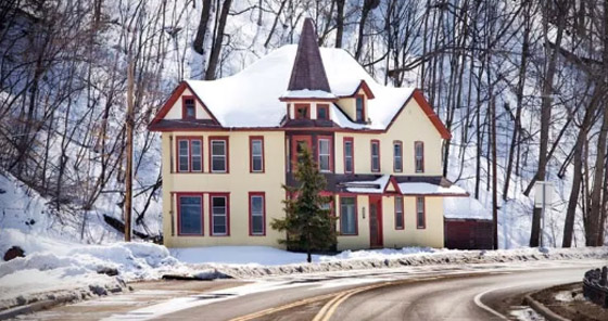 8 قصور ومنازل فاخرة لا يرغب أحد بشرائها وإن كانت مجانية لهذا السبب! صورة رقم 5