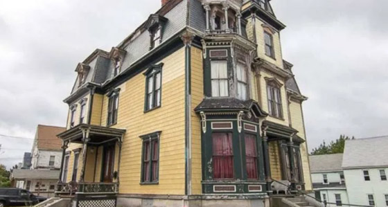 8 قصور ومنازل فاخرة لا يرغب أحد بشرائها وإن كانت مجانية لهذا السبب! صورة رقم 7