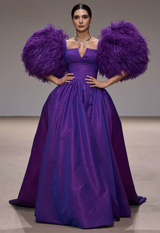 بالصور: مصمم فلبيني في دبي يطرح أزياء مستوحاة من اليابان صورة رقم 10