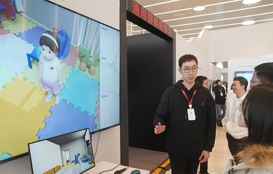 الأول في العالم.. (تونغ تونغ) روبوت طفل يعمل بالذكاء الاصطناعي صورة رقم 6