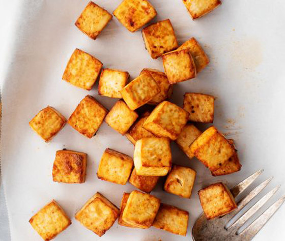 10 فوائد صحية مدهشة لتناول التوفو بانتظام.. تعرفوا عليها صورة رقم 7