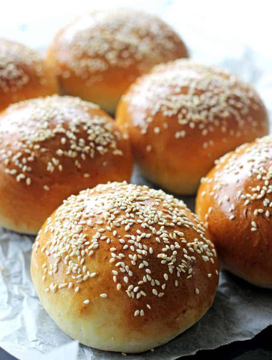 إليكم طريقة تحضير خبز البطاطس للبرجر الصحي والشهي صورة رقم 6