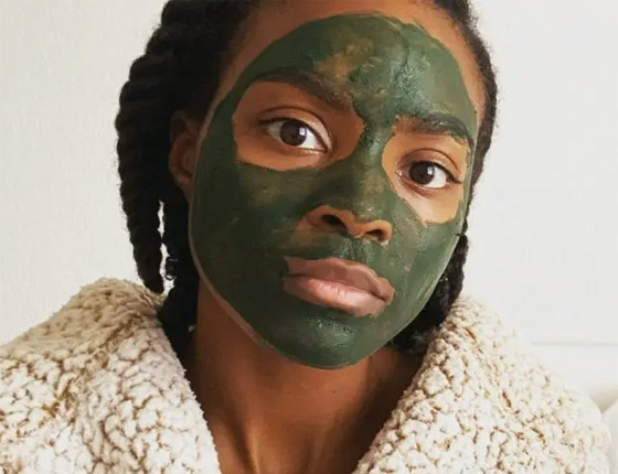 ماسك الريحان العجيب في إزالة الرؤوس السوداء وحبوب البشرة صورة رقم 5