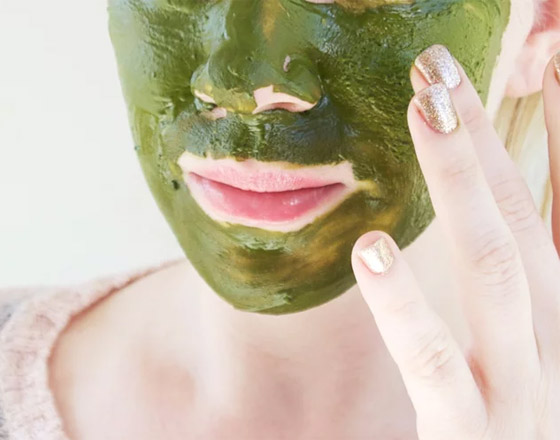 ماسك الريحان العجيب في إزالة الرؤوس السوداء وحبوب البشرة صورة رقم 6