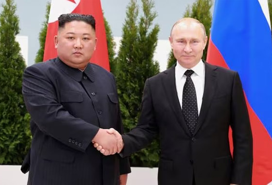 (هدية شخصية) من الرئيس الروسي بوتين لزعيم كوريا الشمالية كيم صورة رقم 9 (هدية شخصية) من الرئيس الروسي بوتين لزعيم كوريا الشمالية كيم صورة رقم 9