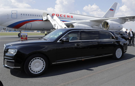 (هدية شخصية) من الرئيس الروسي بوتين لزعيم كوريا الشمالية كيم صورة رقم 6 (هدية شخصية) من الرئيس الروسي بوتين لزعيم كوريا الشمالية كيم صورة رقم 6