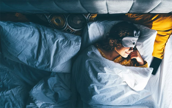 أسرة تعمل بالذكاء الاصطناعي وشرانق معلقة.. سياحة النوم تزدهر بمليارات الدولارات صورة رقم 12