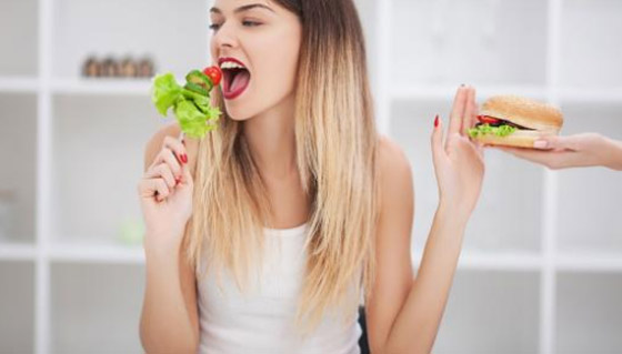 من رقائق الفطور إلى اللحوم.. احذروا خطر هذه الأطعمة صورة رقم 5