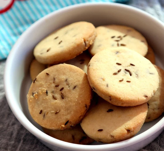 إليكم طريقة عمل البسكويت بالكمون الصحي واللذيذ صورة رقم 6