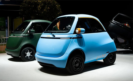 صورة رقم 1 - (مايكرولينو لايت).. سيارة الفقاعة لمحبي السكوتر الكهربائي (فيديو) صورة رقم 1 - (مايكرولينو لايت).. سيارة الفقاعة لمحبي السكوتر الكهربائي (فيديو)