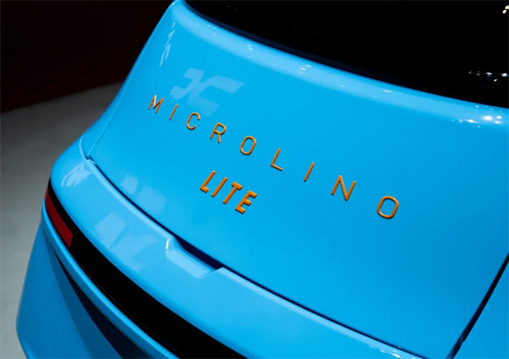 صورة رقم 9 - (مايكرولينو لايت).. سيارة الفقاعة لمحبي السكوتر الكهربائي (فيديو) صورة رقم 9 - (مايكرولينو لايت).. سيارة الفقاعة لمحبي السكوتر الكهربائي (فيديو)