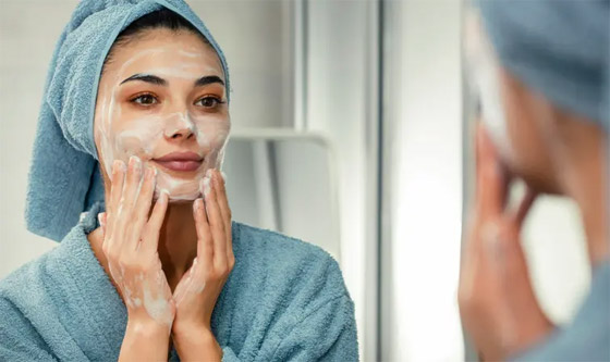 غسل الوجه صباحا ليس ضروريا.. أطباء يوضحون السبب صورة رقم 2