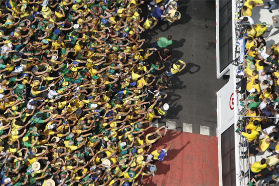 الصور الأكثر إثارة وغرابة لأهم أحداث العالم خلال الأسبوع صورة رقم 5 الصور الأكثر إثارة وغرابة لأهم أحداث العالم خلال الأسبوع صورة رقم 5