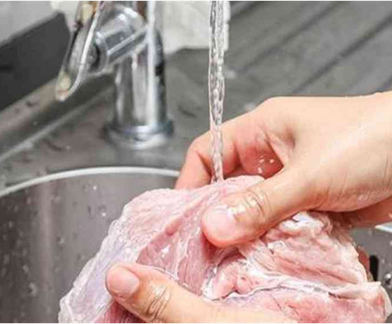 إياك غسل هذه المواد الغذائية قبل طهيها.. طبيب يكشف صورة رقم 5