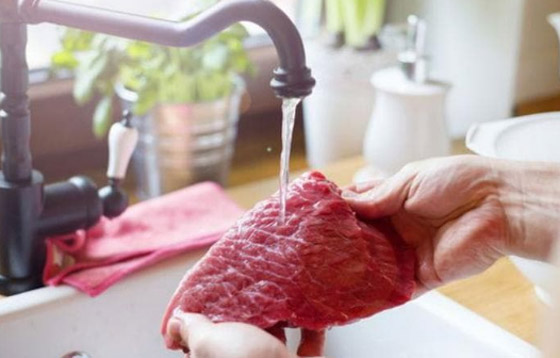 إياك غسل هذه المواد الغذائية قبل طهيها.. طبيب يكشف صورة رقم 6