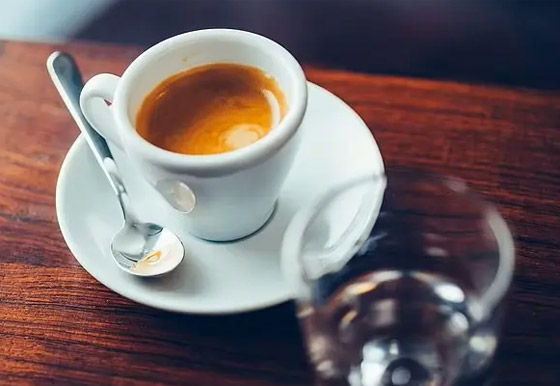 قبيل رمضان.. 4 خطوات تساعدك على التخلص من إدمان الكافيين صورة رقم 2