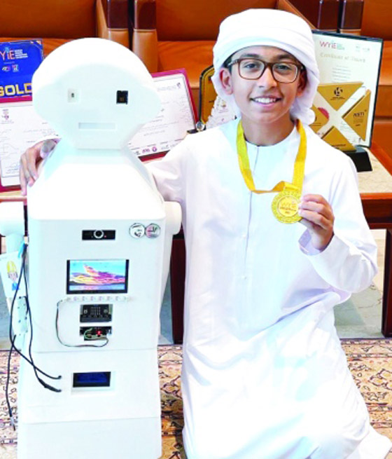 مراهق إماراتي يجذب الأنظار بابتكار كرسي متحرك يمكن التحكم فيه عن بعد صورة رقم 5