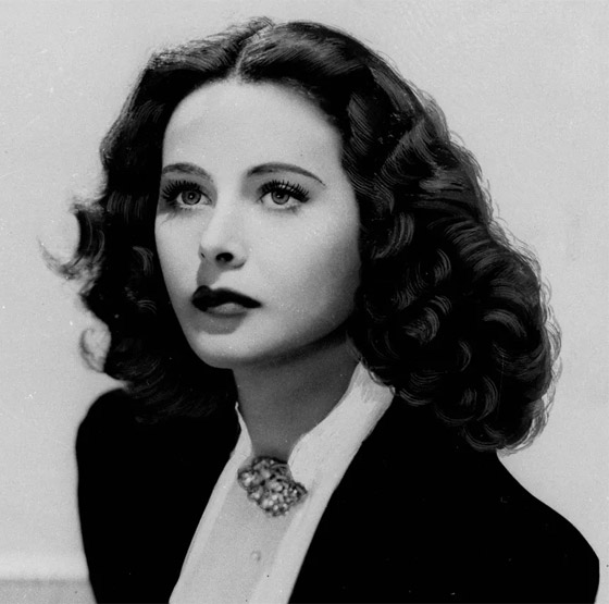 بالصور: تعرفوا إلى النساء اللواتي تركن أثرا في التاريخ صورة رقم 4 بالصور: تعرفوا إلى النساء اللواتي تركن أثرا في التاريخ صورة رقم 4