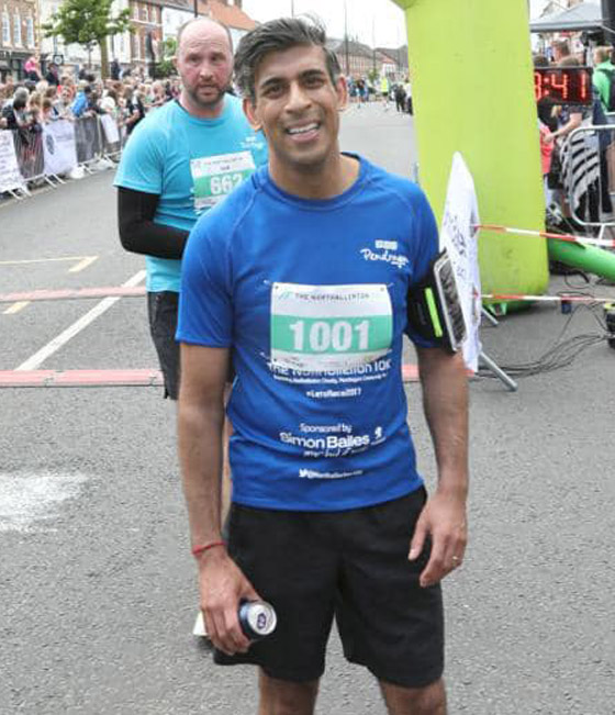 منذ سنوات ورئيس وزراء بريطانيا يصوم 36 ساعة ببداية كل أسبوع (فيديو) صورة رقم 3 منذ سنوات ورئيس وزراء بريطانيا يصوم 36 ساعة ببداية كل أسبوع (فيديو) صورة رقم 3