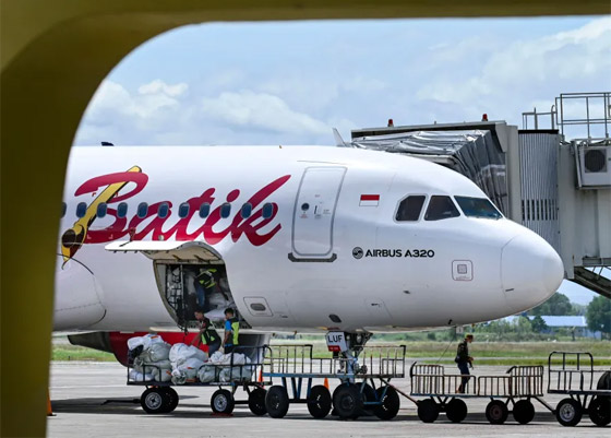 طيار إندونيسي ومساعده ينامان 28 دقيقة بالجو! الطائرة انحرفت عن مسارها! صورة رقم 4 طيار إندونيسي ومساعده ينامان 28 دقيقة بالجو! الطائرة انحرفت عن مسارها! صورة رقم 4