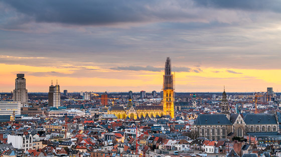 بالصور: 5 وجهات سياحية أوروبية آمنة لسفر النساء بمفردهن صورة رقم 2