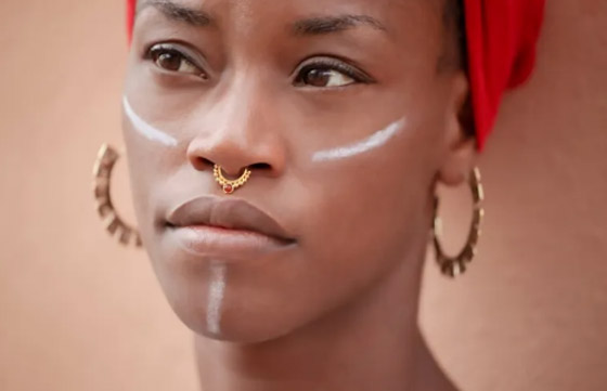 9 من أغرب الممارسات القديمة لتغيير و تجميل الجسم صورة رقم 4