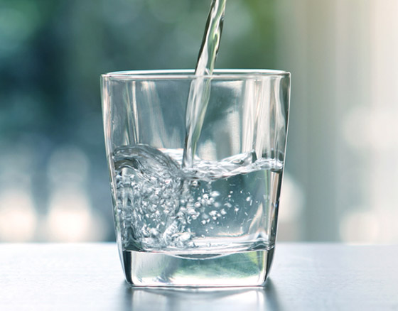 تعاني من الإمساك ومشاكل بالهضم خلال رمضان؟ إليك 8 مشروبات صحية تحافظ على صحتك خلال الشهر صورة رقم 5