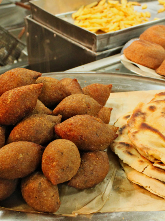 لتجنب اضطرابات الهضم.. 10 أصناف لا ينبغي أبدا تناولها على معدة فارغة بإفطار رمضان صورة رقم 9