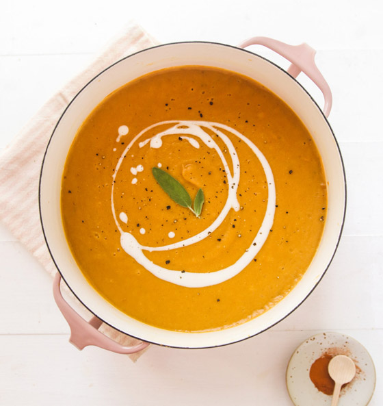 إليكم طريقة تحضير شوربة العدس والقرع لإفطار رمضان صورة رقم 3