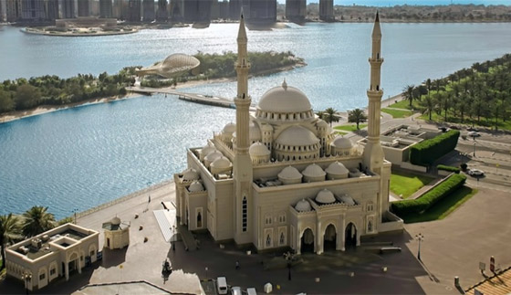 مسجد النور في الشارقة.. تحفة إبداعية صورة رقم 3