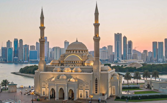 مسجد النور في الشارقة.. تحفة إبداعية صورة رقم 4