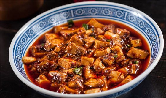 حراقة وشهية لا تُقاوم.. 7 من أفضل الأطباق والوجبات الحارة حول العالم صورة رقم 6 حراقة وشهية لا تُقاوم.. 7 من أفضل الأطباق والوجبات الحارة حول العالم صورة رقم 6