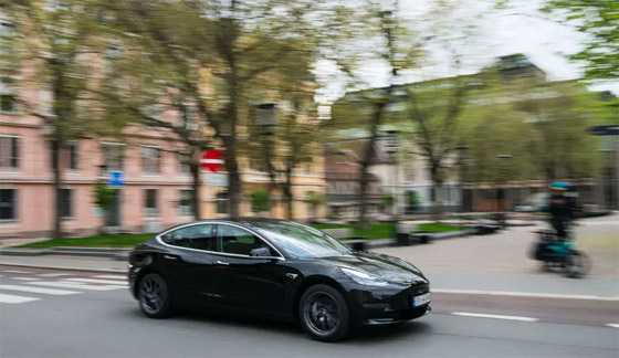 فرنسي وصل للنرويج منذ شهر.. وارتكب 25 مخالفة سرعة في 19 يوما صورة رقم 1 فرنسي وصل للنرويج منذ شهر.. وارتكب 25 مخالفة سرعة في 19 يوما صورة رقم 1