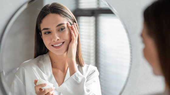 وداعاً للبشرة الجافة في رمضان.. 7 نصائح للحفاظ على نضارتها صورة رقم 3