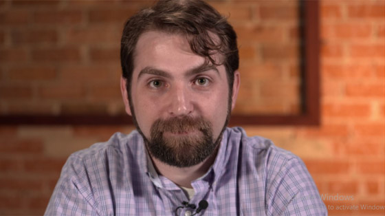 أمريكي يغير اسمه إلى 