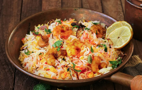 إليكم طريقة تحضير برياني الروبيان لسفرة رمضان صورة رقم 5