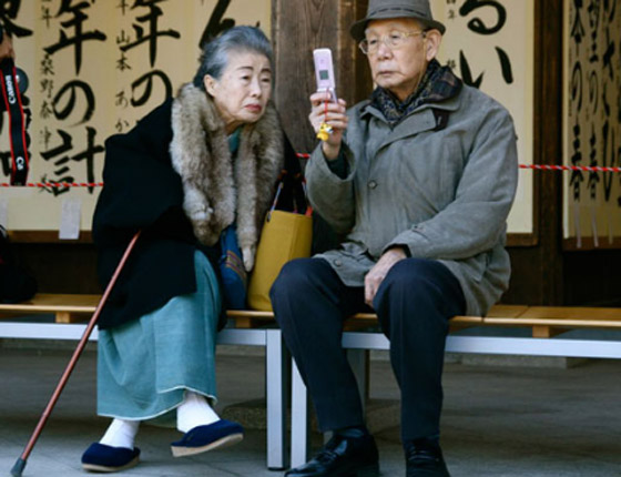 الشيخوخة تُجبر اليابانن على التوقف عن صنع حفاضات الأطفال وزيادة إنتاج حفاضات البالغين! صورة رقم 4