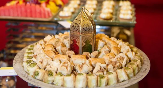 5 أضرار يسببها كسر الصيام بحلويات رمضان صورة رقم 5