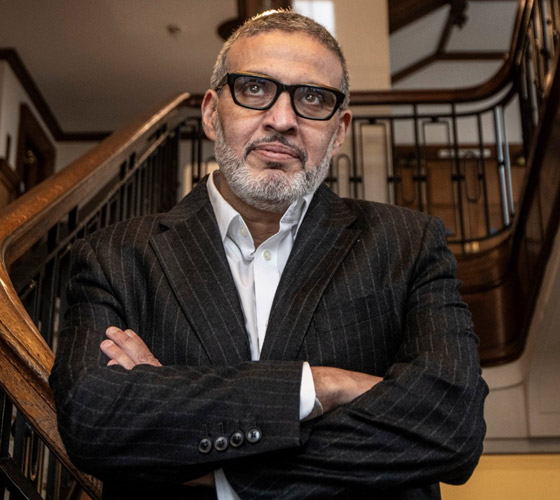 انتخاب جراح فلسطيني رئيسا لأقدم جامعات بريطانيا.. حصل على 80% من الأصوات صورة رقم 2 انتخاب جراح فلسطيني رئيسا لأقدم جامعات بريطانيا.. حصل على 80% من الأصوات صورة رقم 2