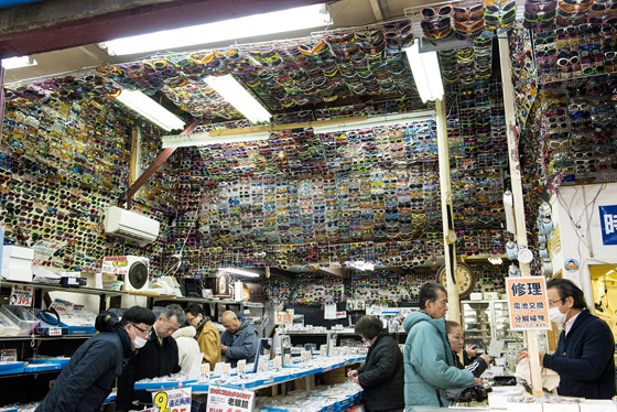 صور: قصة متحف النظارات المميز في طوكيو اليابانية صورة رقم 4