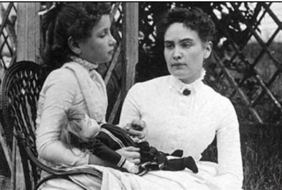 هيلين كيلر.. الصماء العمياء التي ألهمت العالم صورة رقم 3