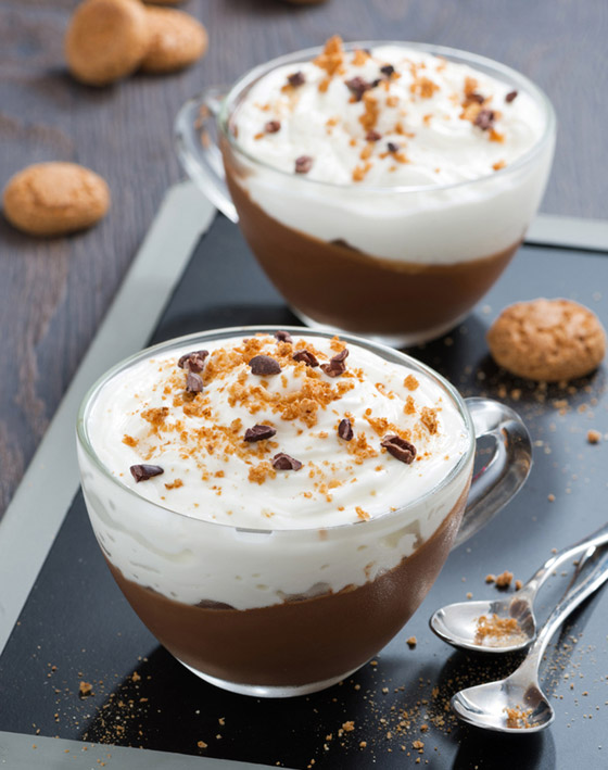 إليكم طريقة عمل مهلبية بالشوكولاتة الداكنة.. حلى باردة وصحية صورة رقم 7