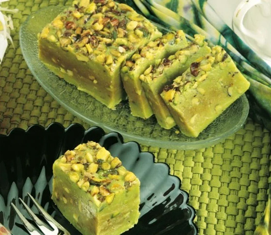 إليكم طريقة تحضير مفروكة الفستق الحلبي لضيافة رمضان صورة رقم 3