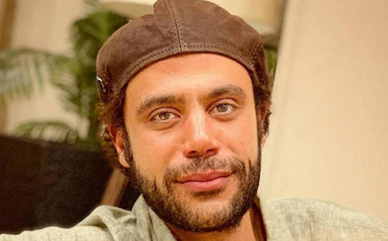 مسلسلات رمضان فرفش بلس: هل يقلّد محمد عادل إمام والده في مسلسل كوبرا؟ اليكم 5 تشابهات صورة رقم 1